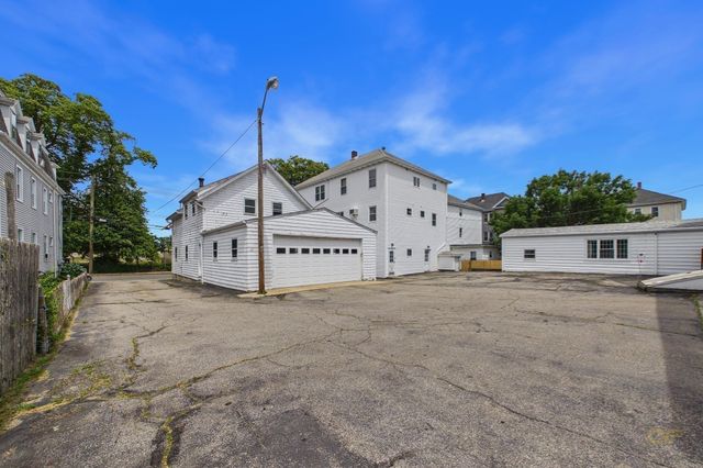 1395-1405 N Main St, Fall River, MA 02720