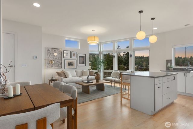 3426 NW Market Street, Seattle, WA 98107