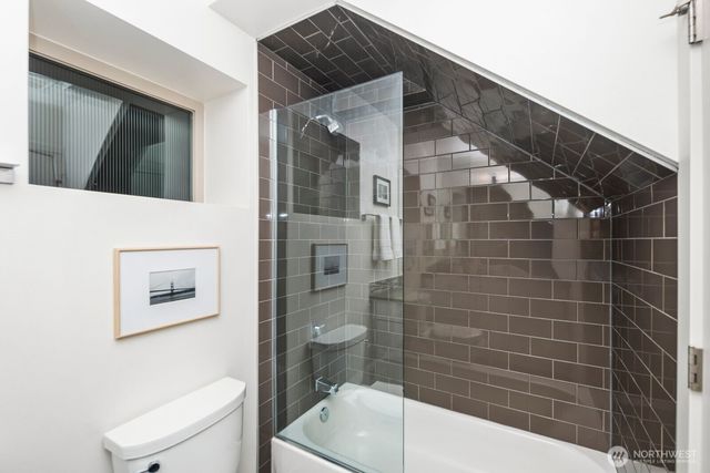 3426 NW Market Street, Seattle, WA 98107