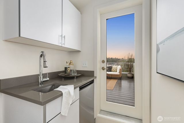 3426 NW Market Street, Seattle, WA 98107