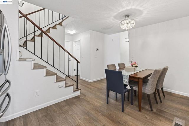 7445 Rolling Hills Cir, Dublin, CA 94568
