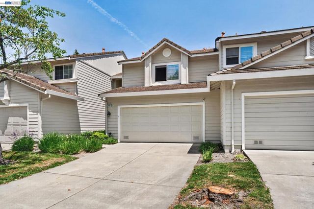 7445 Rolling Hills Cir, Dublin, CA 94568
