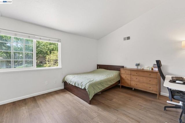 7445 Rolling Hills Cir, Dublin, CA 94568