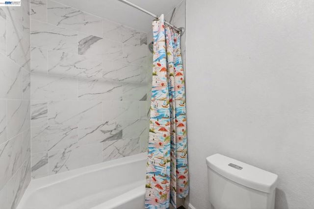 7445 Rolling Hills Cir, Dublin, CA 94568