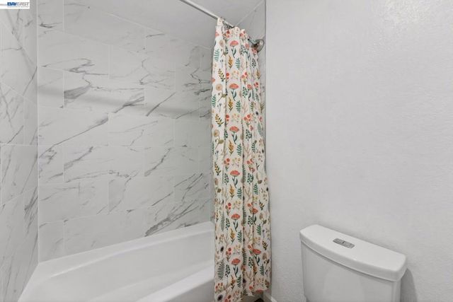 7445 Rolling Hills Cir, Dublin, CA 94568