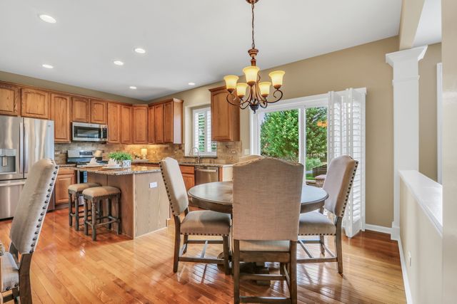 18774 W Glenhurst Drive, Lake Villa, IL 60046