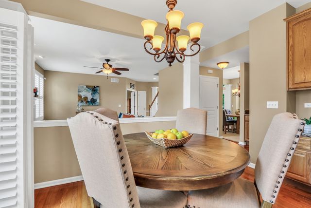 18774 W Glenhurst Drive, Lake Villa, IL 60046