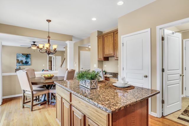 18774 W Glenhurst Drive, Lake Villa, IL 60046