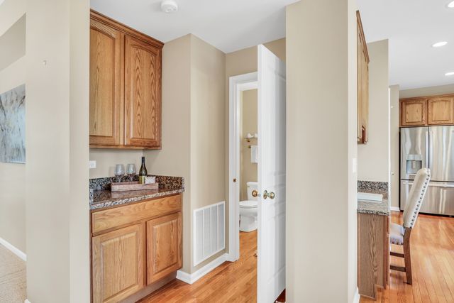18774 W Glenhurst Drive, Lake Villa, IL 60046