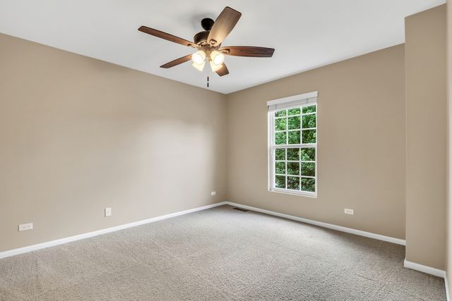 18774 W Glenhurst Drive, Lake Villa, IL 60046