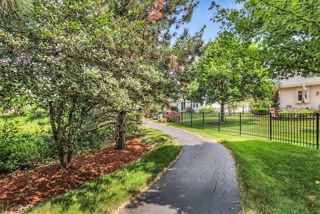 18774 W Glenhurst Drive, Lake Villa, IL 60046