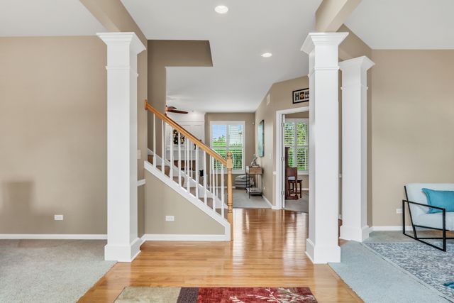 18774 W Glenhurst Drive, Lake Villa, IL 60046