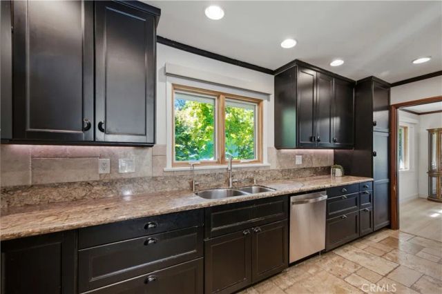 3336 Palos Verdes Drive North, Palos Verdes Estates, CA 90274