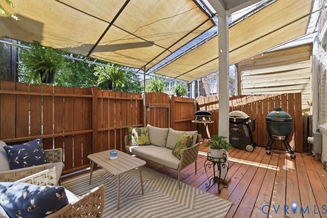 2417 W Main St, Richmond, VA 23220