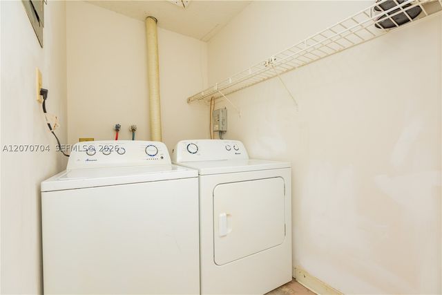 1055 NW 83rd Ave C47, Plantation, FL 33322