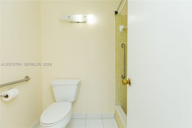 1055 NW 83rd Ave C47, Plantation, FL 33322