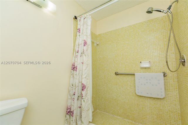 1055 NW 83rd Ave C47, Plantation, FL 33322