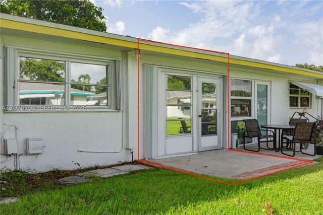 1055 NW 83rd Ave C47, Plantation, FL 33322