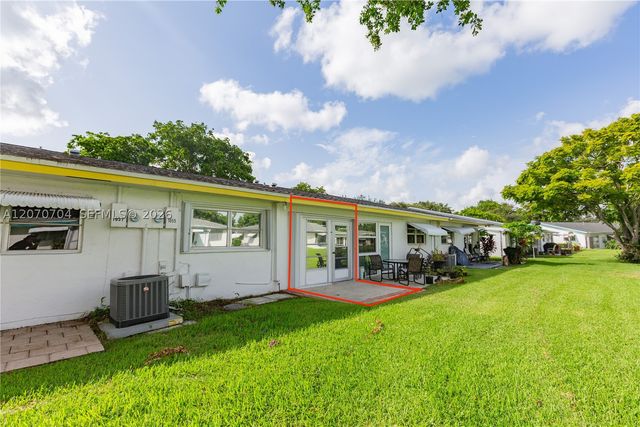 1055 NW 83rd Ave C47, Plantation, FL 33322