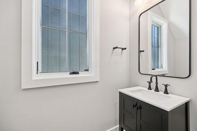 2841 Katmai Drive, Columbus, OH 43228