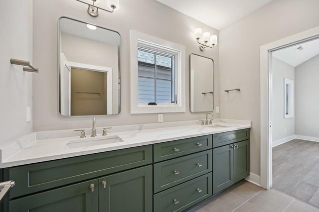 2841 Katmai Drive, Columbus, OH 43228