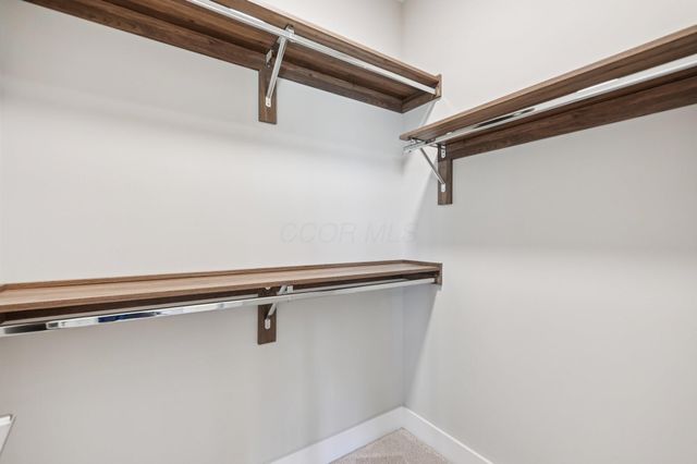 2841 Katmai Drive, Columbus, OH 43228