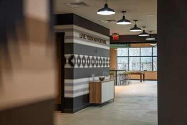 2841 Katmai Drive, Columbus, OH 43228