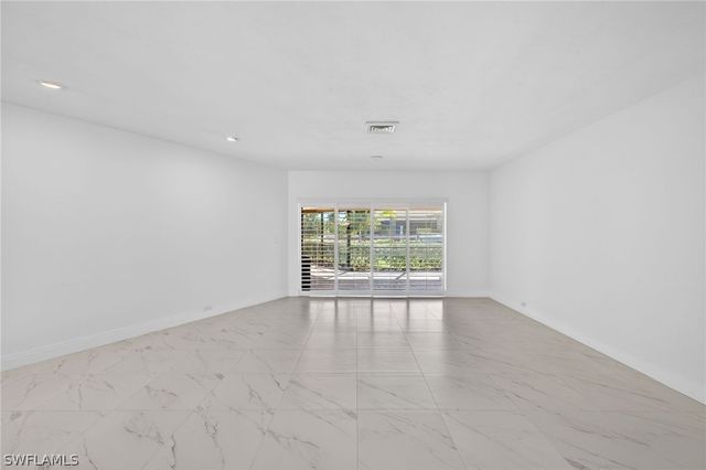 6824 Danah CT, Fort Myers, FL 33908