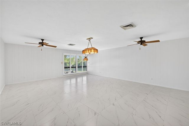 6824 Danah CT, Fort Myers, FL 33908