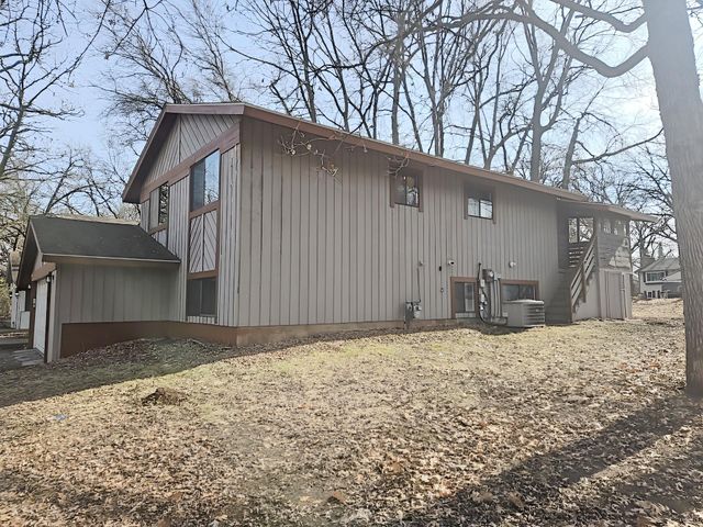 10810 Linwood Forest Drive, Champlin, MN 55316