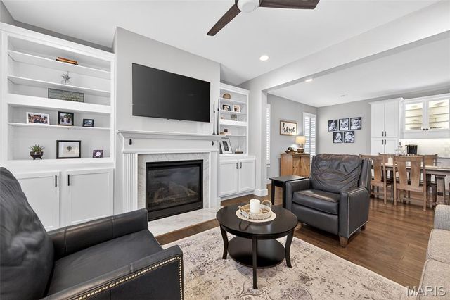 3221 Granger Boulevard, St Charles, MO 63301