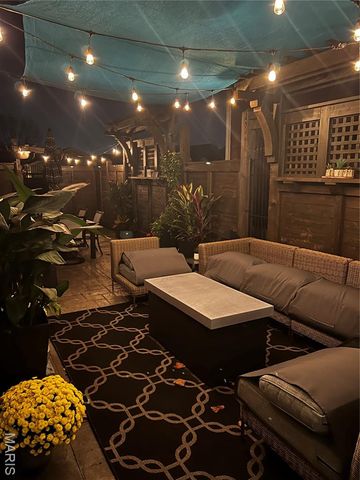 3221 Granger Boulevard, St Charles, MO 63301