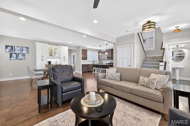 3221 Granger Boulevard, St Charles, MO 63301