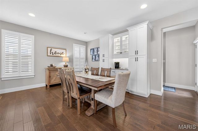 3221 Granger Boulevard, St Charles, MO 63301