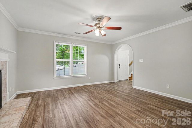 8904 Brown Oak Court, Charlotte, NC 28227