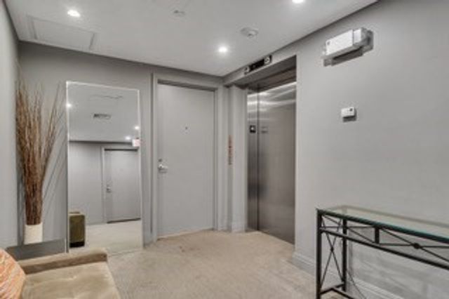 424 Massachusetts Ave 202, Boston, MA 02118
