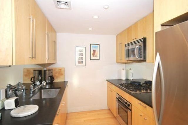 424 Massachusetts Ave 202, Boston, MA 02118