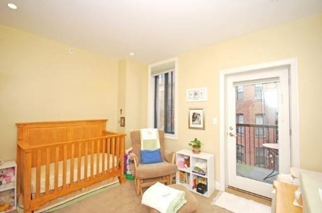 424 Massachusetts Ave 202, Boston, MA 02118
