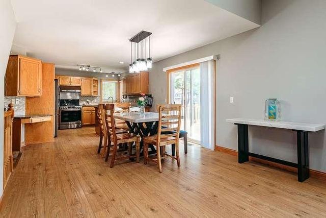 10014 Pin Oak Court N, Brooklyn Park, MN 55443