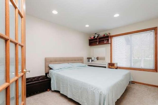 10014 Pin Oak Court N, Brooklyn Park, MN 55443