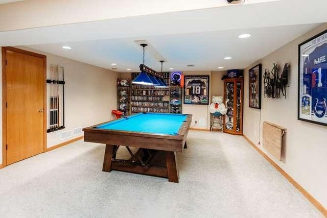 10014 Pin Oak Court N, Brooklyn Park, MN 55443