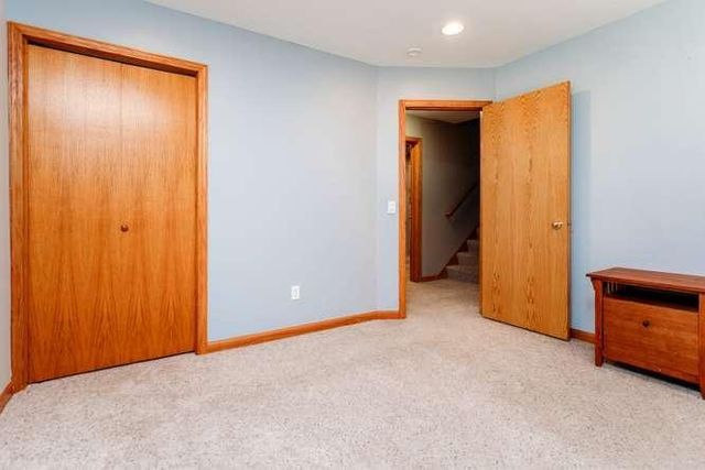 10014 Pin Oak Court N, Brooklyn Park, MN 55443
