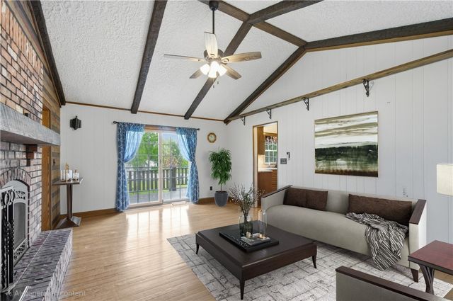 117 S Skytop, Edinboro, PA 16412