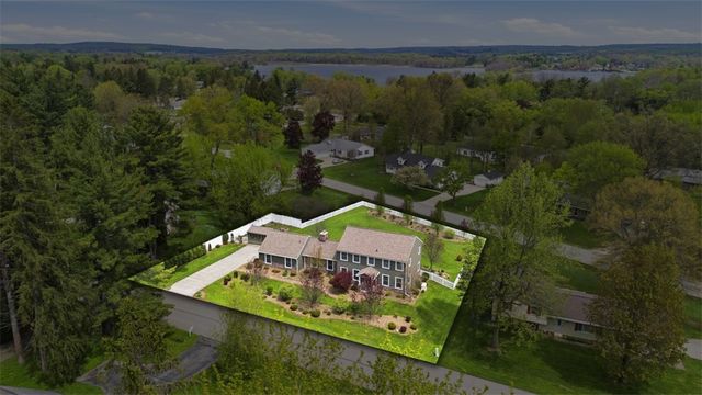 117 S Skytop, Edinboro, PA 16412