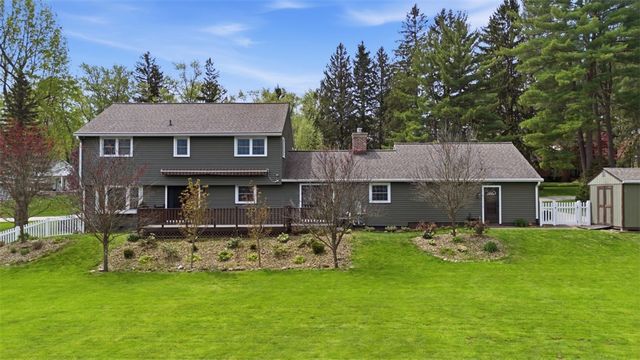 117 S Skytop, Edinboro, PA 16412