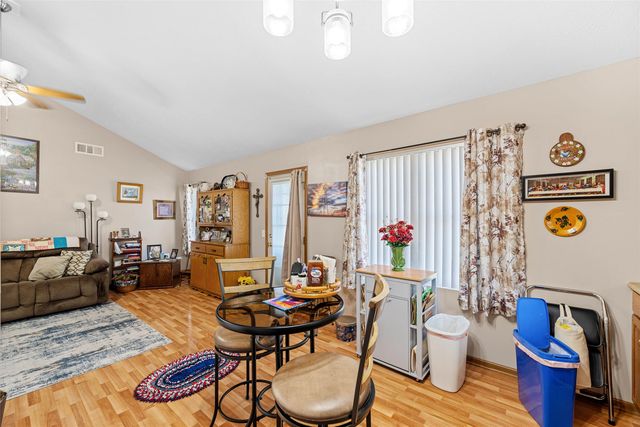 764 Willow Dr, Salina, KS 67401