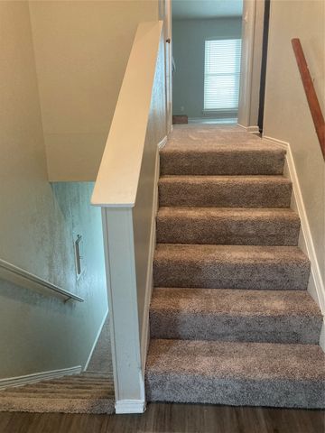 752 Haven Lane, Fort Worth, TX 76112