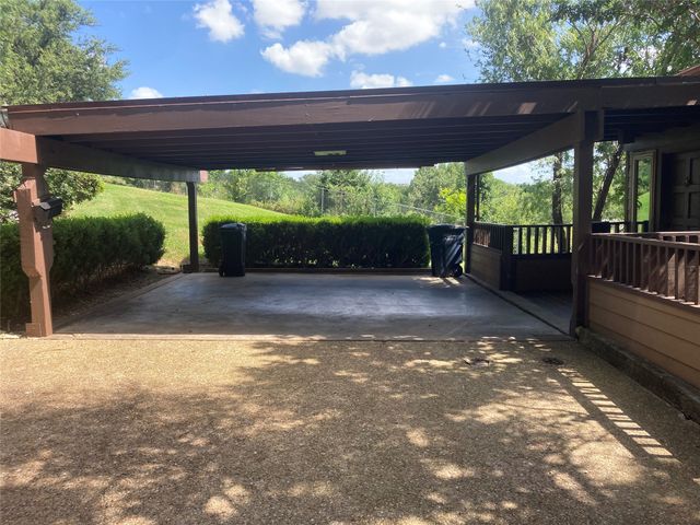 752 Haven Lane, Fort Worth, TX 76112