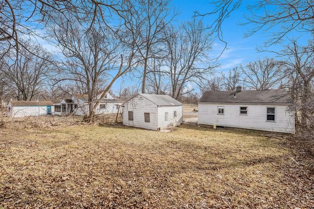 933 E Foss Avenue, Flint, MI 48505