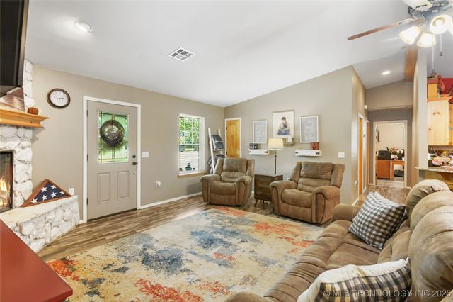 199 Classic Road, Ardmore, OK 73401